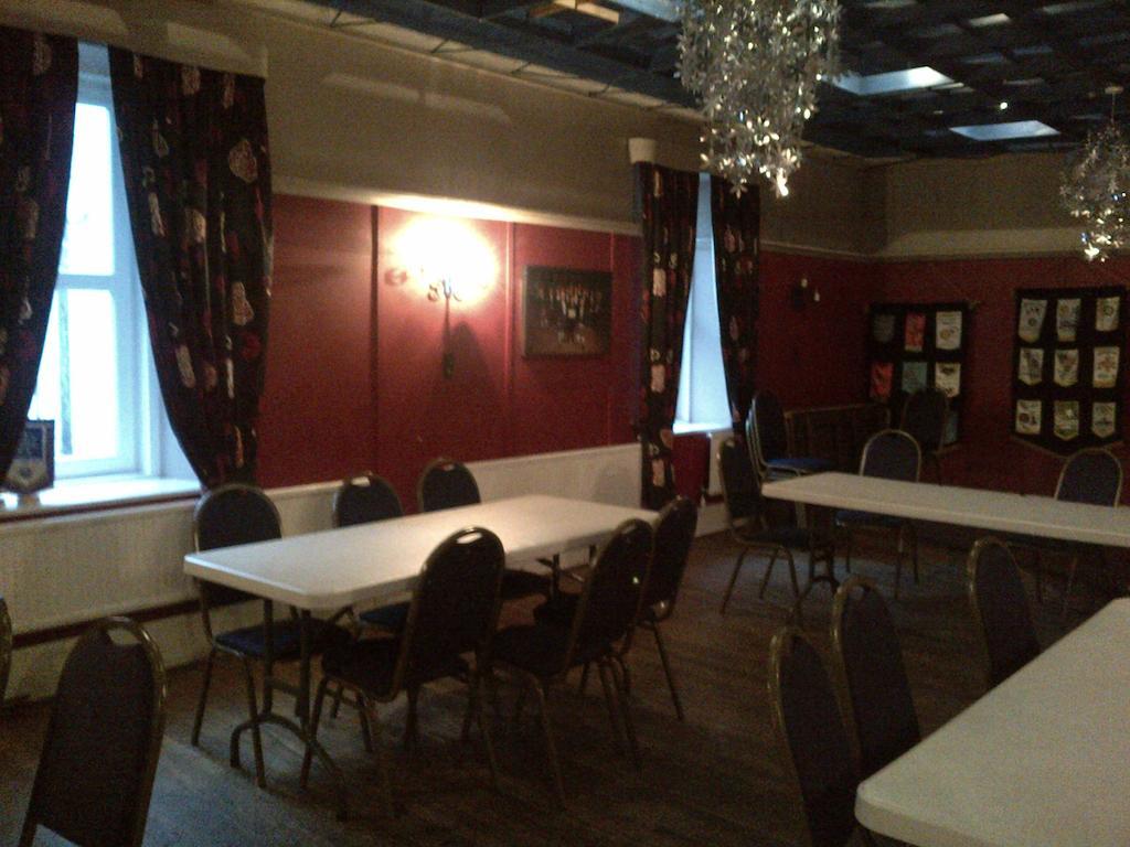 Langholm Crown Hotel מראה חיצוני תמונה